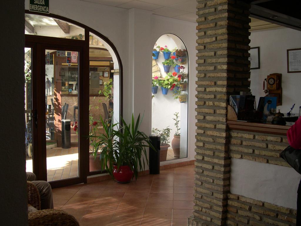 Hotel Cortijo Los Gallos 치클라나 데 라 프론테라 외부 사진